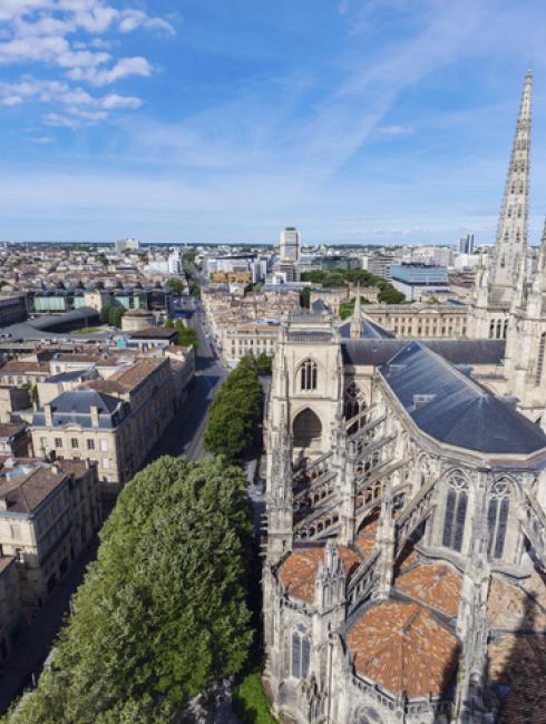 visiter bordeaux place pey berland