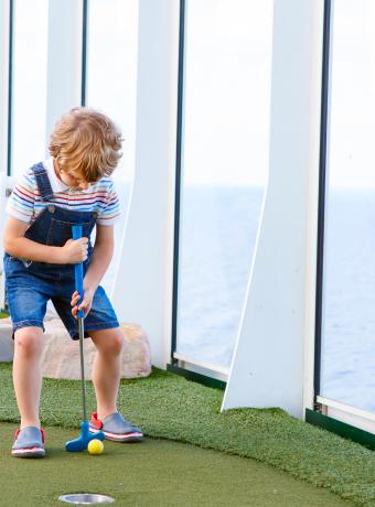 minigolf famille cheque-vacances